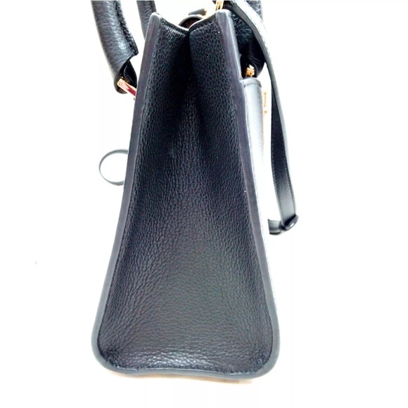 🎉HOST PICK‼️ 🔥VERSACE🔥 Virtus Bag in Black Grained Calfskin Leather✨✨✨ - Picture 2 of 8